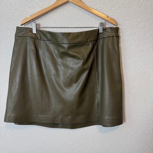 The Drop Olive Green Faux Leather Pull On Mini Skirt Size XXL NEW - Picture 4 of 7